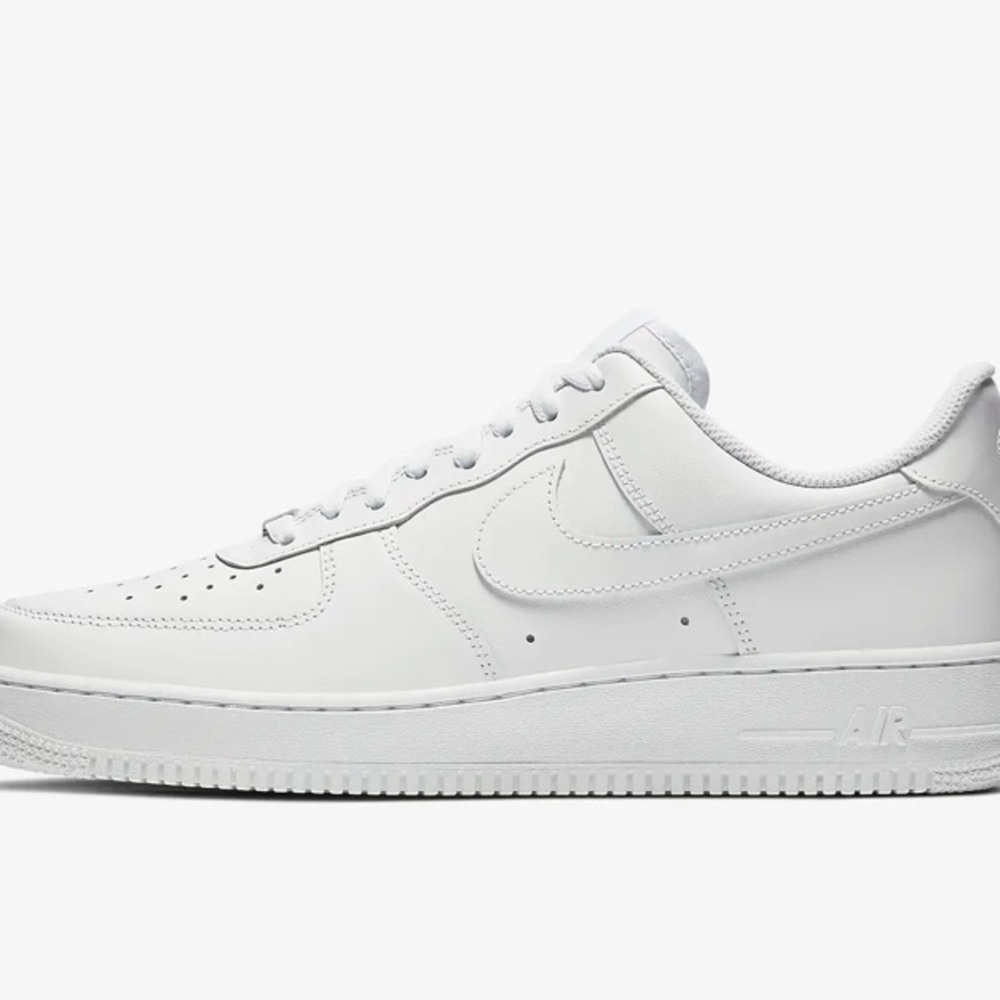 Nike Air Force 1 '07 size 10